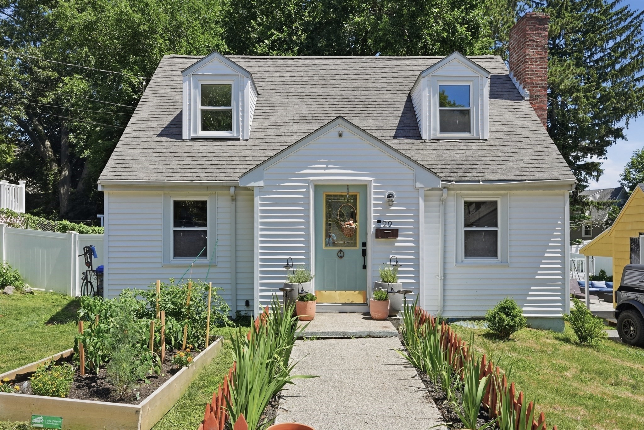 29 Magee Street, Hyde Park, Boston, MA 02136