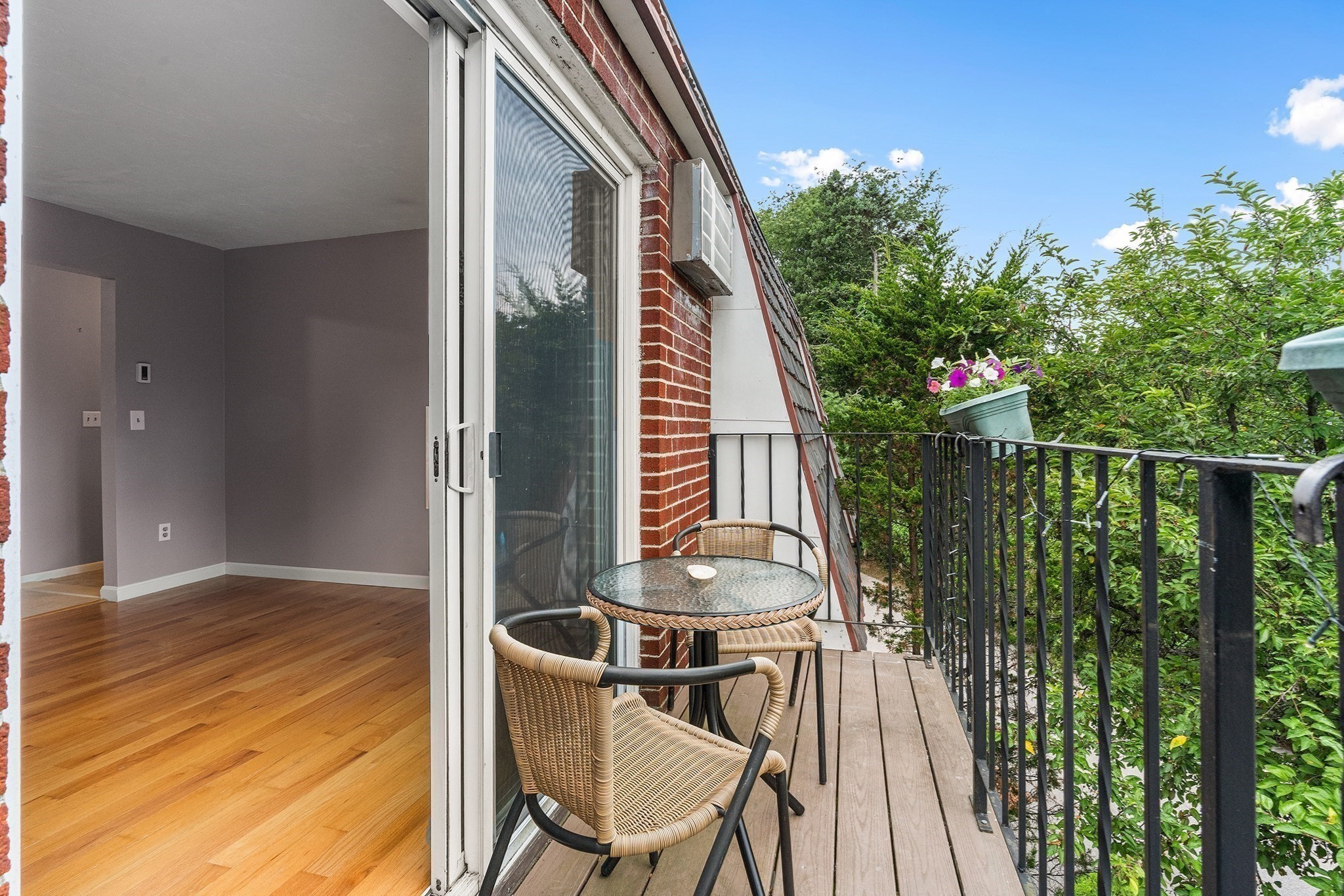 6 Apricot St Unit 10, Worcester, MA 01603 - Image 16