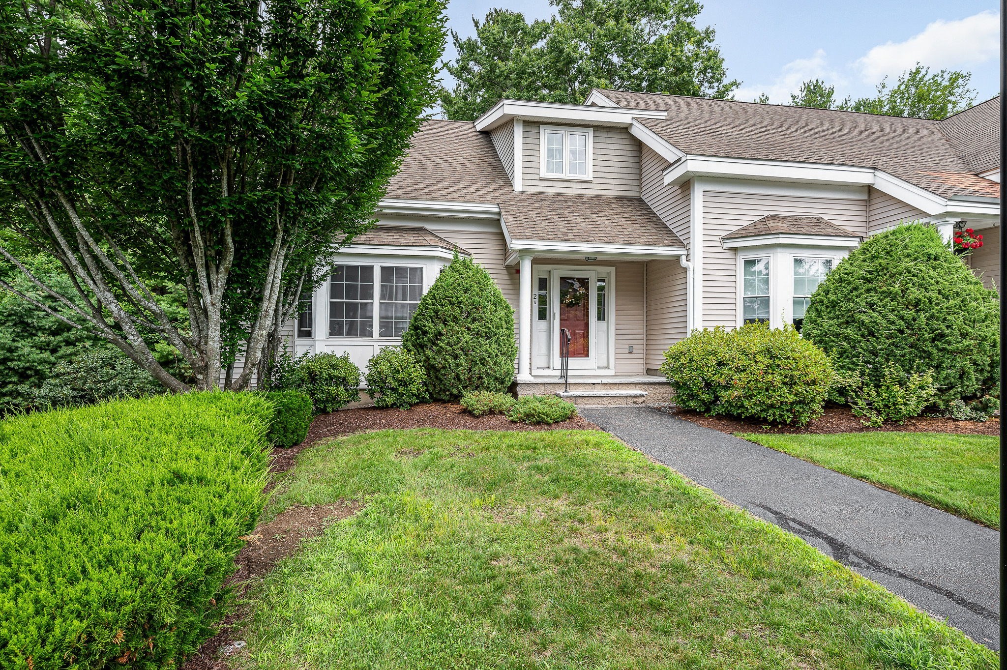 2 Charles Ridge Rd Unit A, Littleton, MA 02466