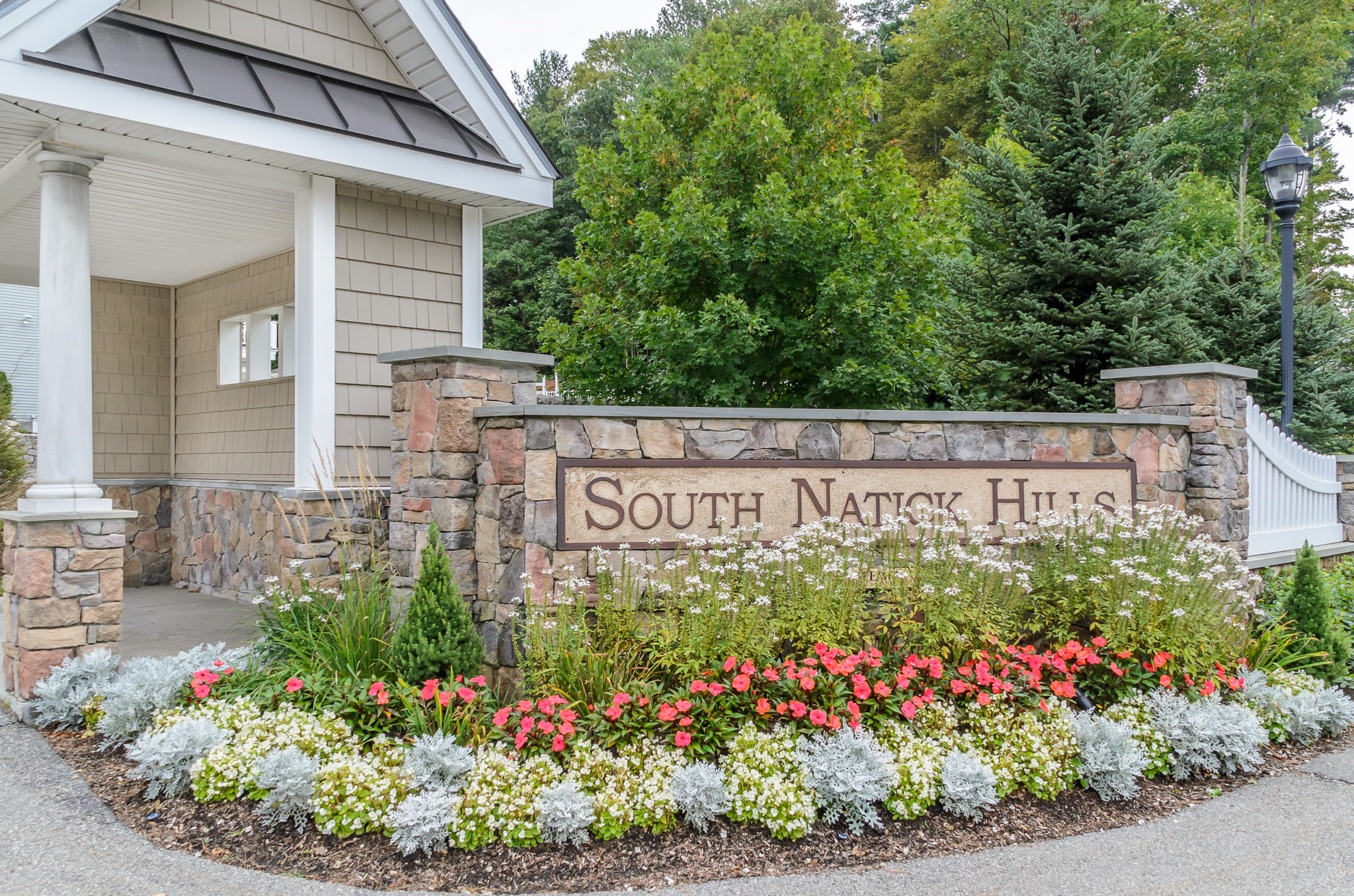 13 Morgan Dr Unit 307, Natick, MA 01760