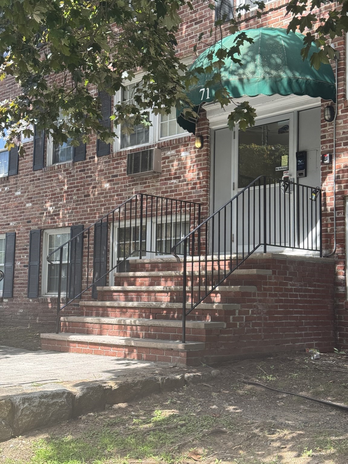 71 Mystic St Unit 11, Methuen, MA 01844