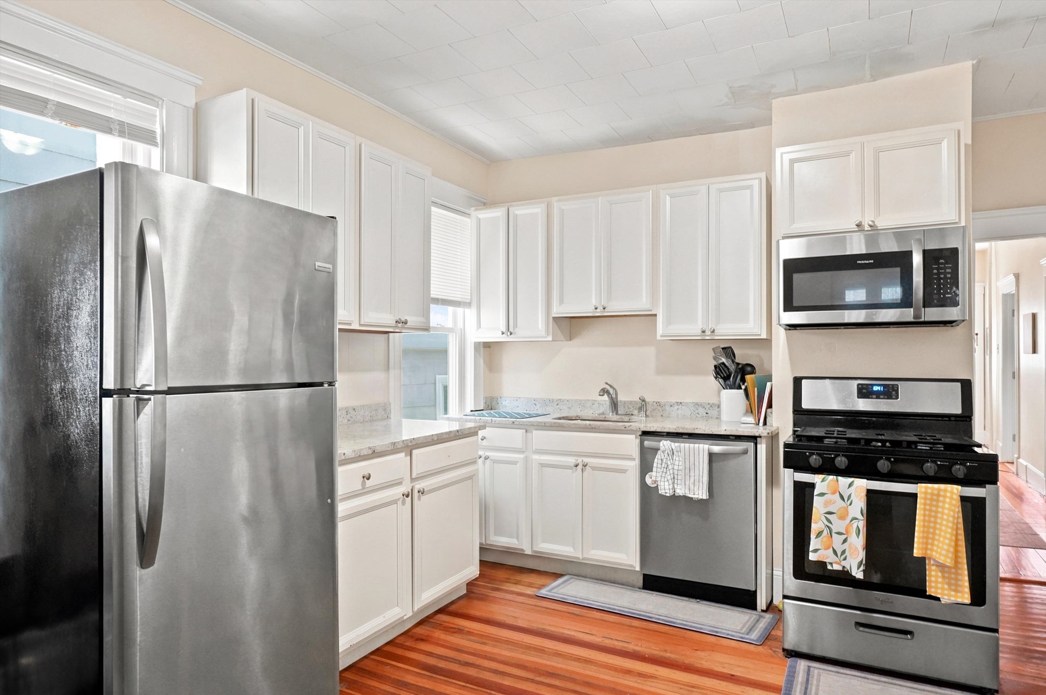 17 Dow St, Somerville, MA 02144 - Image 8