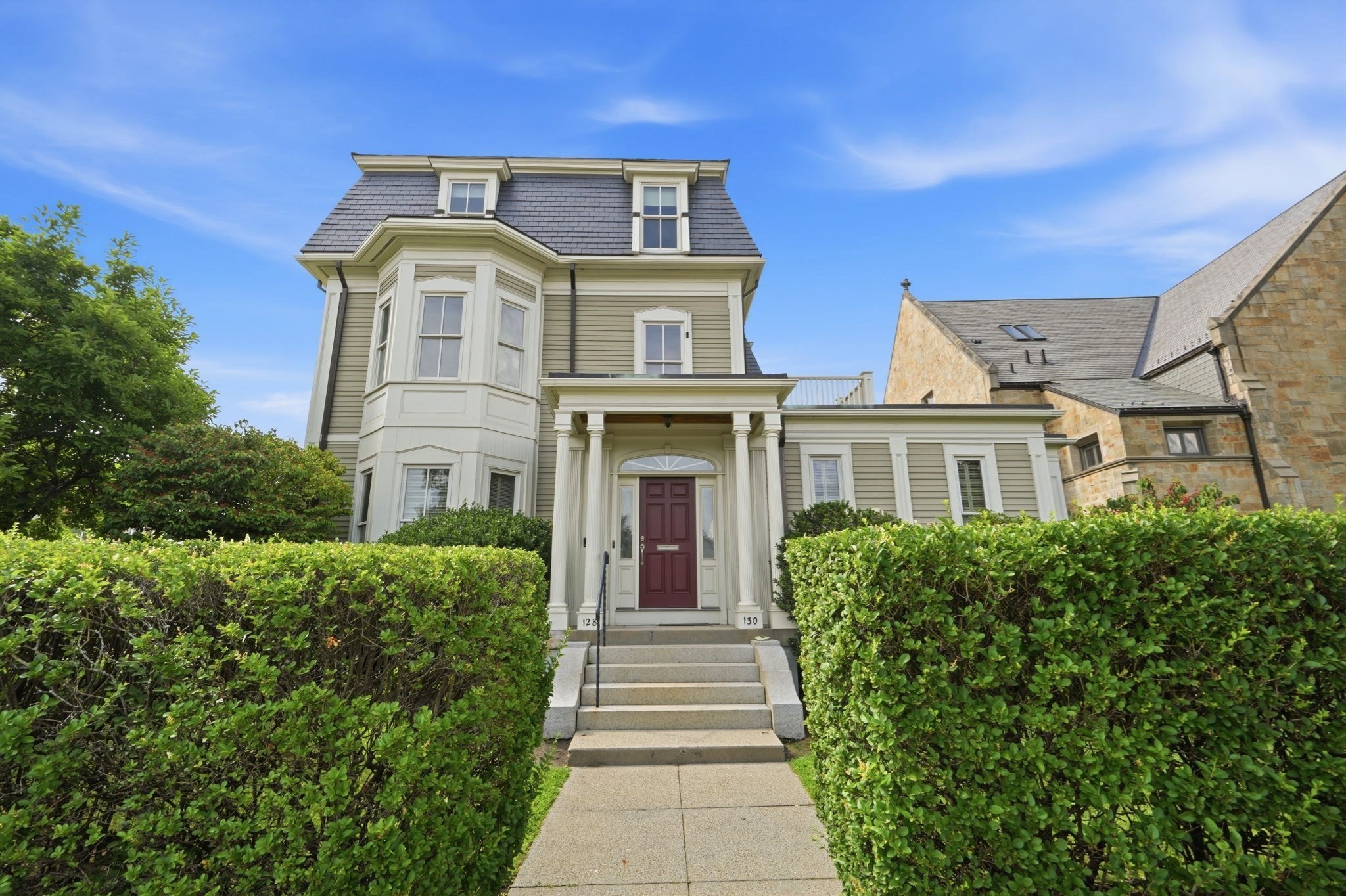 130 Mount Auburn St Unit 130, Watertown, MA 02472