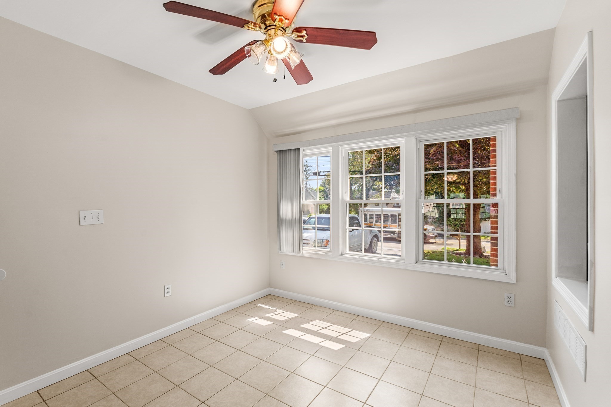 281 Lowell Street, Lexington, MA 02420 - Image 14