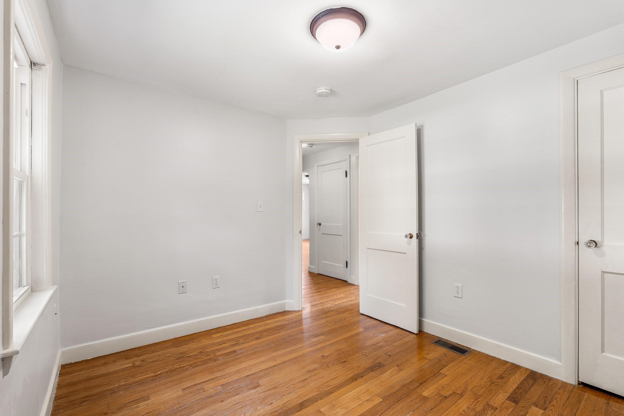 281 Lowell Street, Lexington, MA 02420 - Image 28