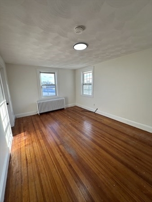493 Lynn St, Apt 4