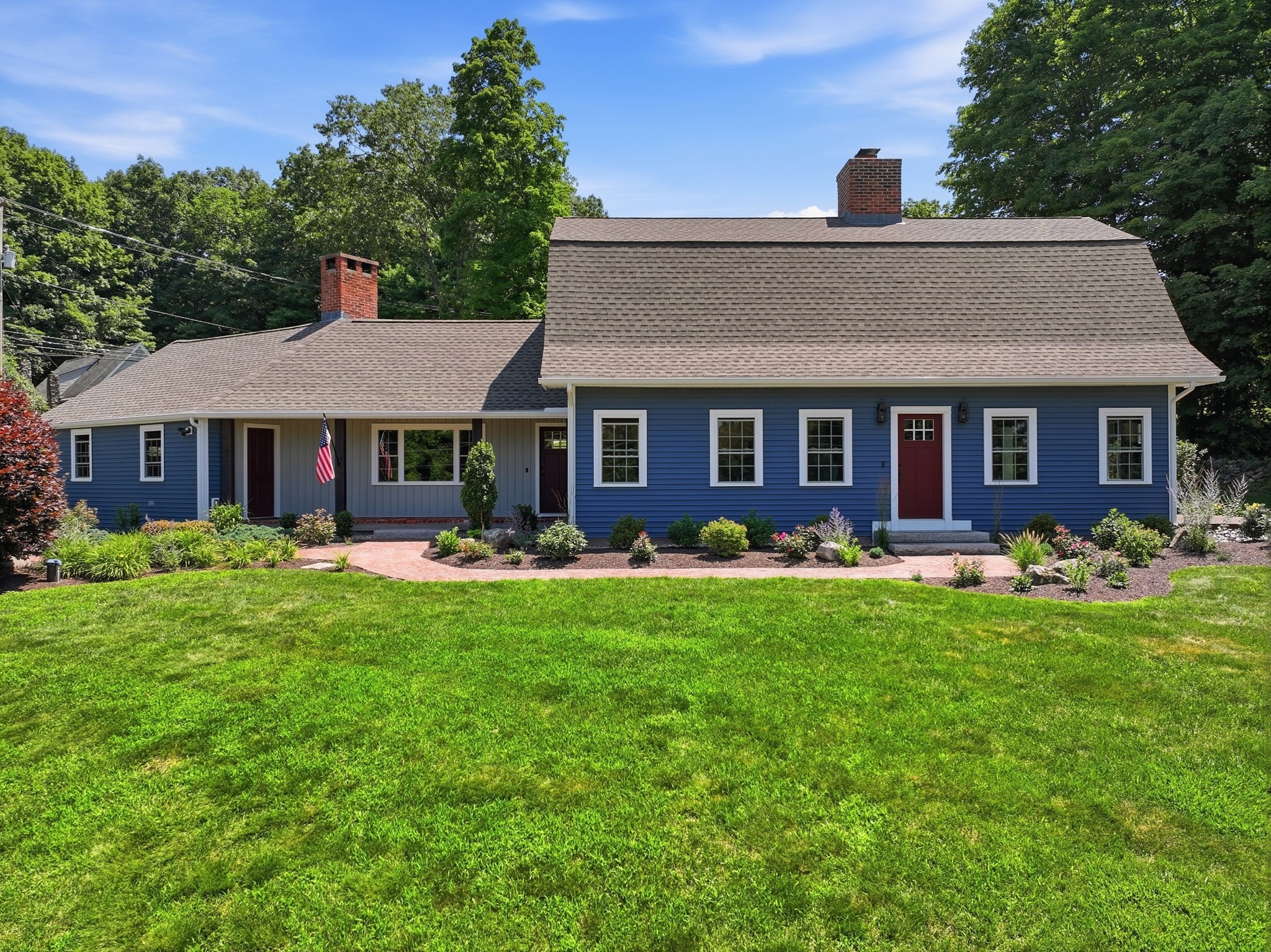 2 Meeting House Ln, Wilbraham, MA 01095