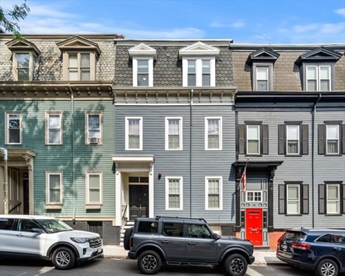 16 Trenton St, Apt 3
