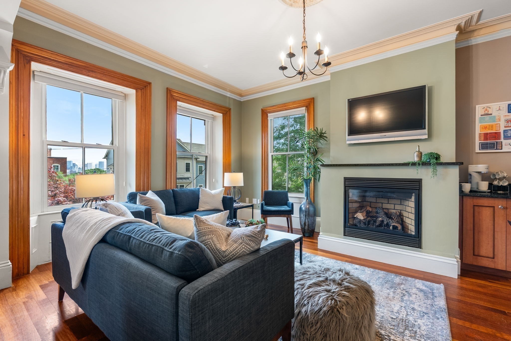 31 Millmont St Unit 2, Fort Hill, Boston, MA 02119 - Image 2