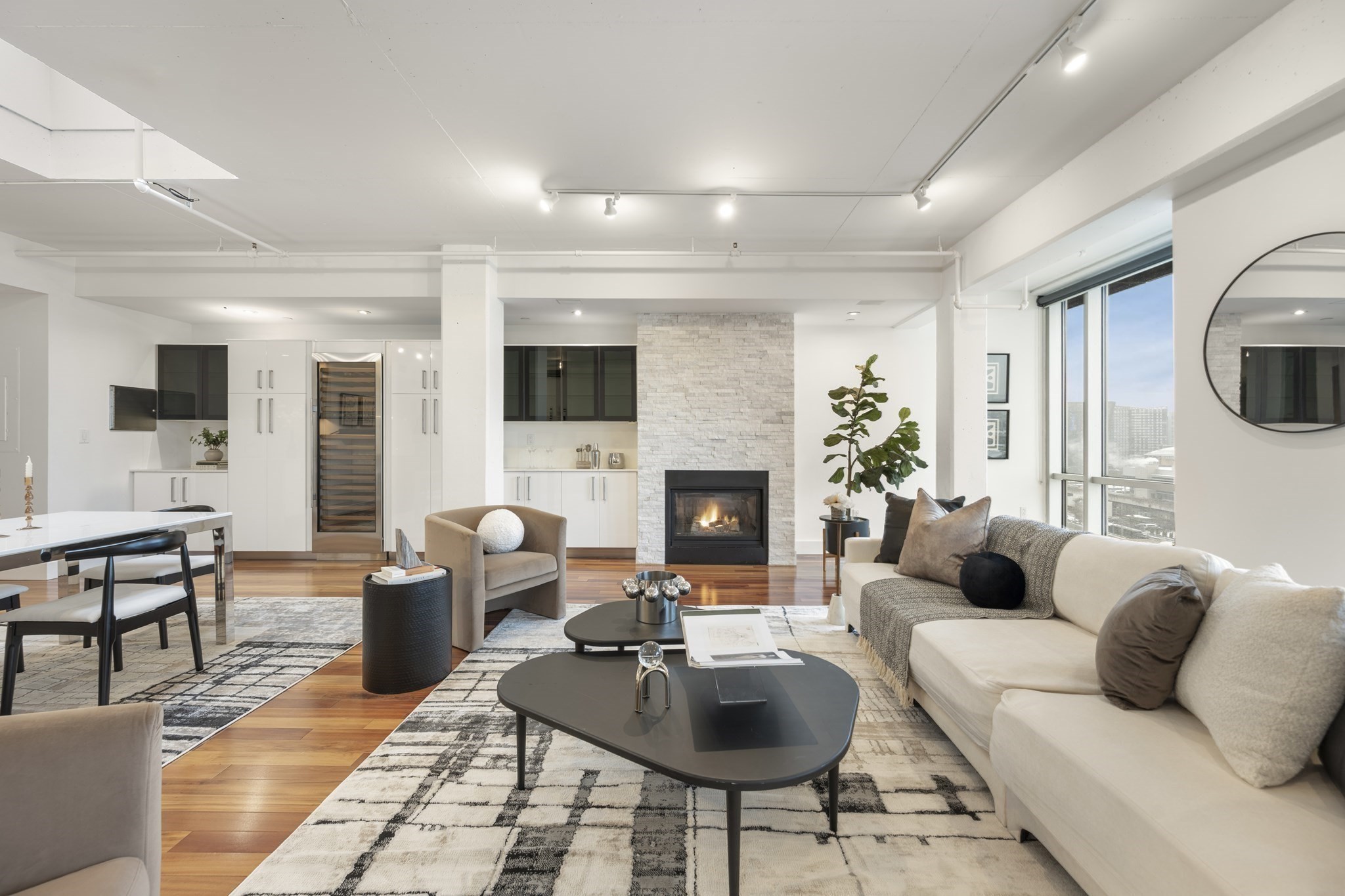25 Channel Center St Unit PH2-201, Seaport, Boston, MA 02210 - Image 3