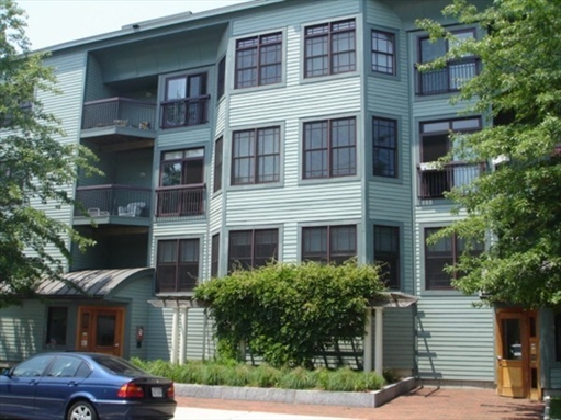185 high st, Apt 303