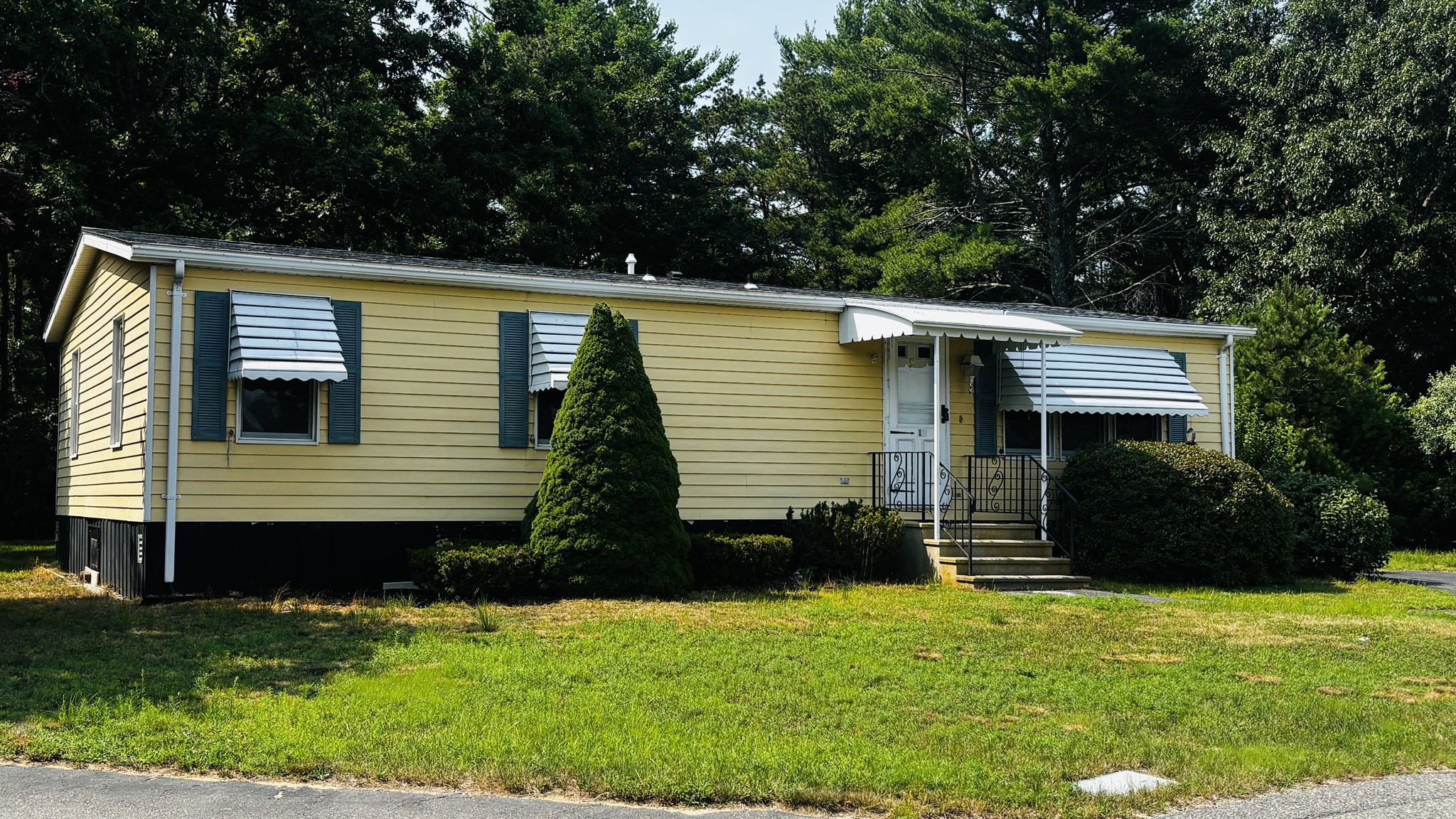 19 Narragansett Drive, Plymouth, MA 02360