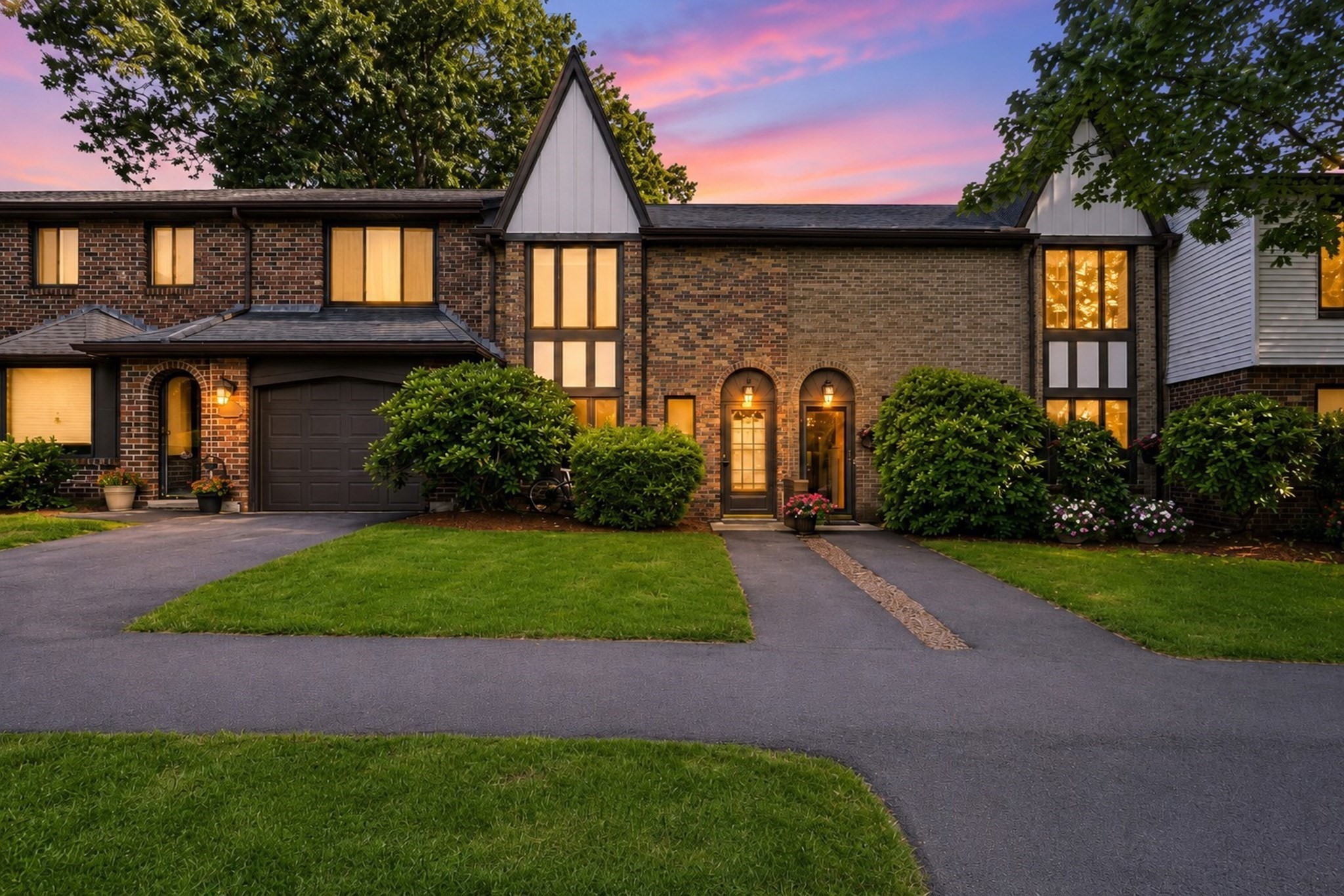 23 Cobblestone Ln Unit 23, Worcester, MA 01606