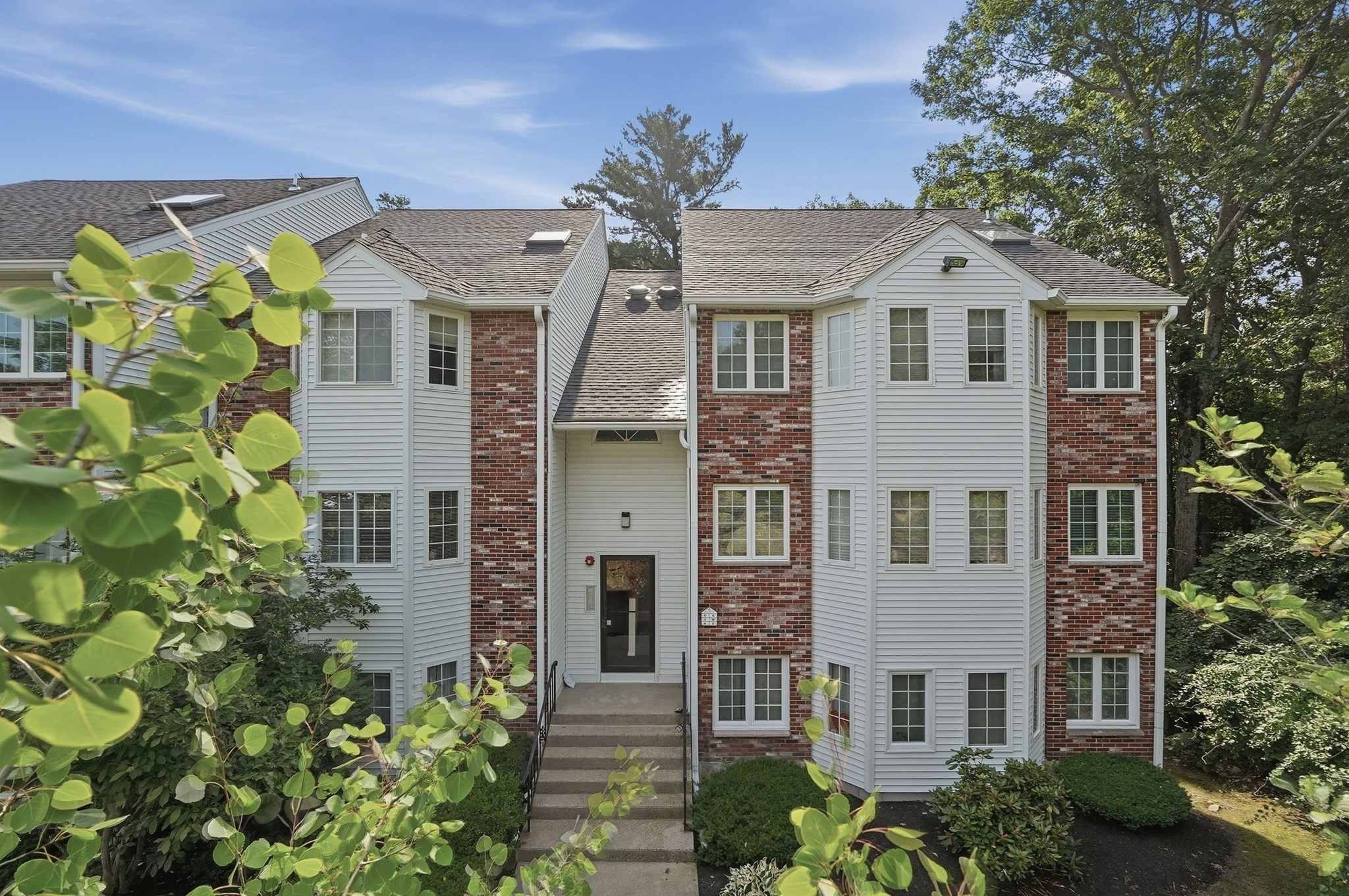 116 Tall Oaks Drive Unit T, Weymouth, MA 02190