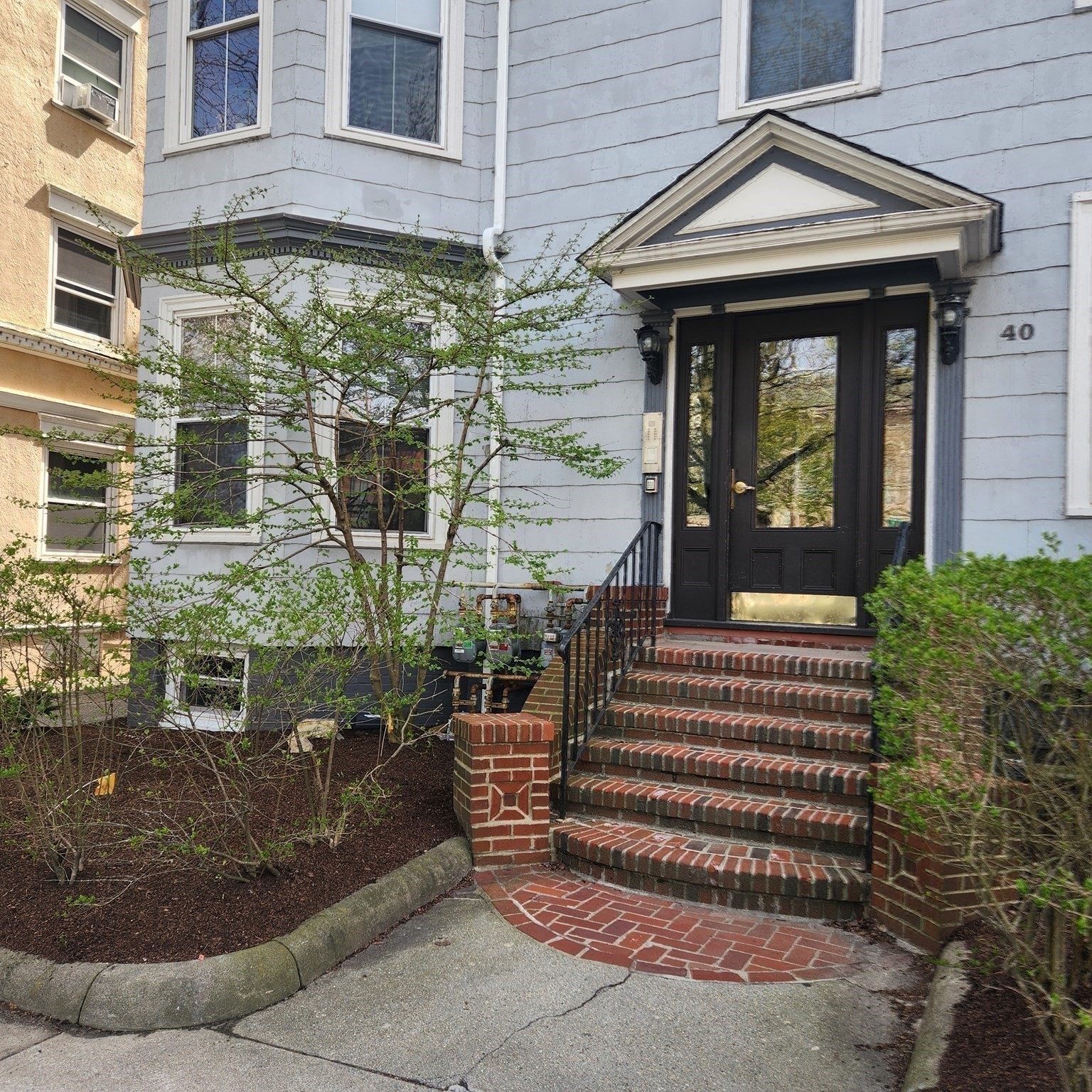 40 Highland Ave Unit 8, Somerville, MA 02143
