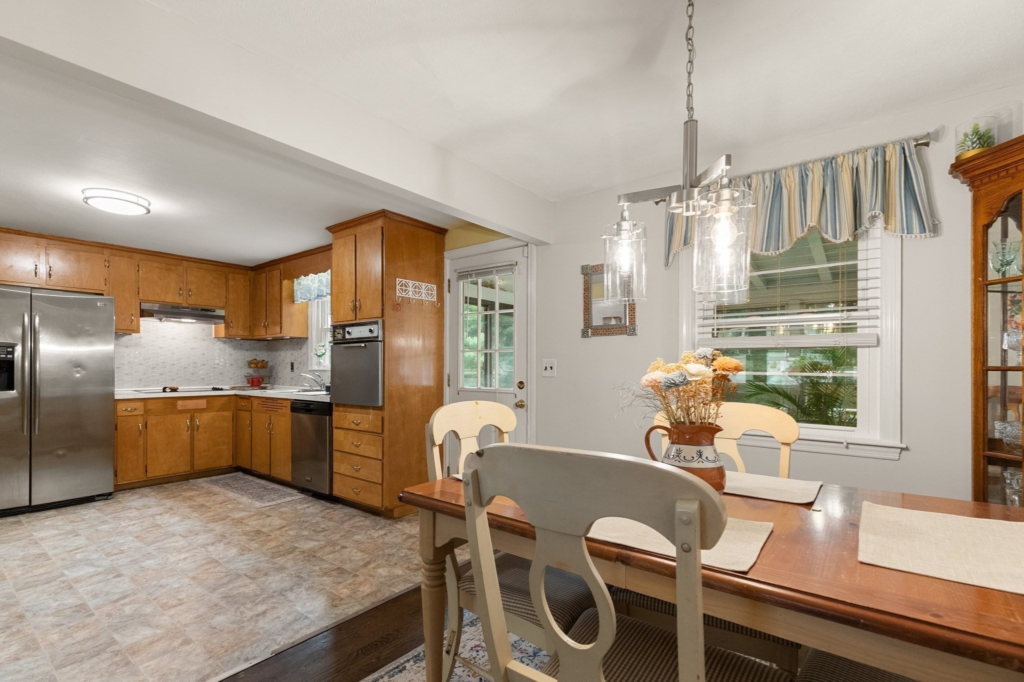 70 Montrose Ave, Wakefield, MA 01880 - Image 11