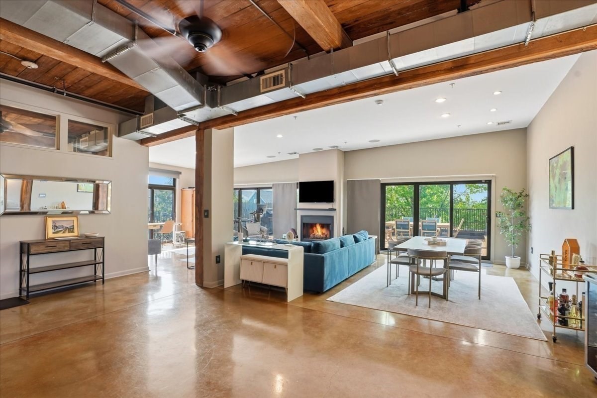 950 Dorchester Ave Unit 300, Dorchester, Boston, MA 02125