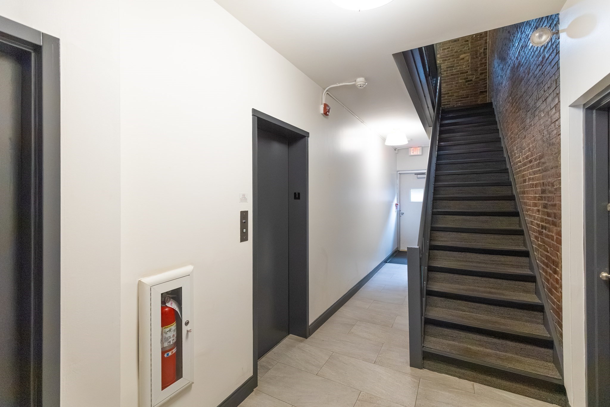 17 Bowdoin St Unit 3C, Beacon Hill, Boston, MA 02114 - Image 15