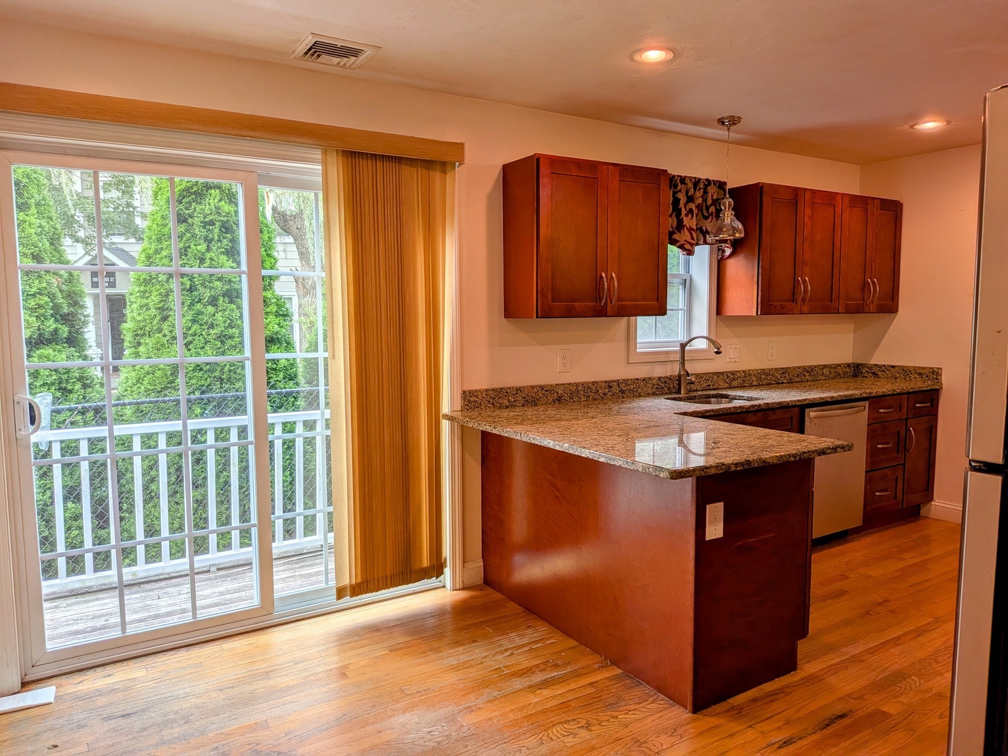 12 Woodbury Ct Unit 12, Salem, MA 01970 - Image 2