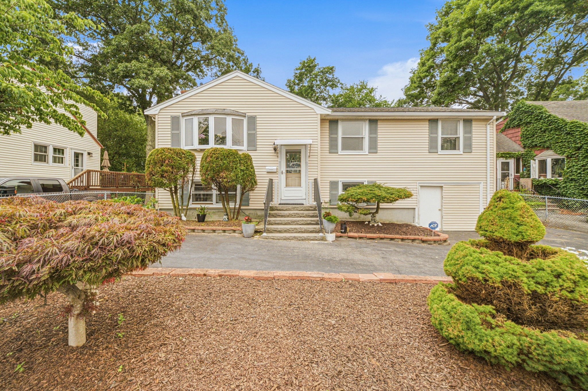 130 Elwell St, Malden, MA 02148
