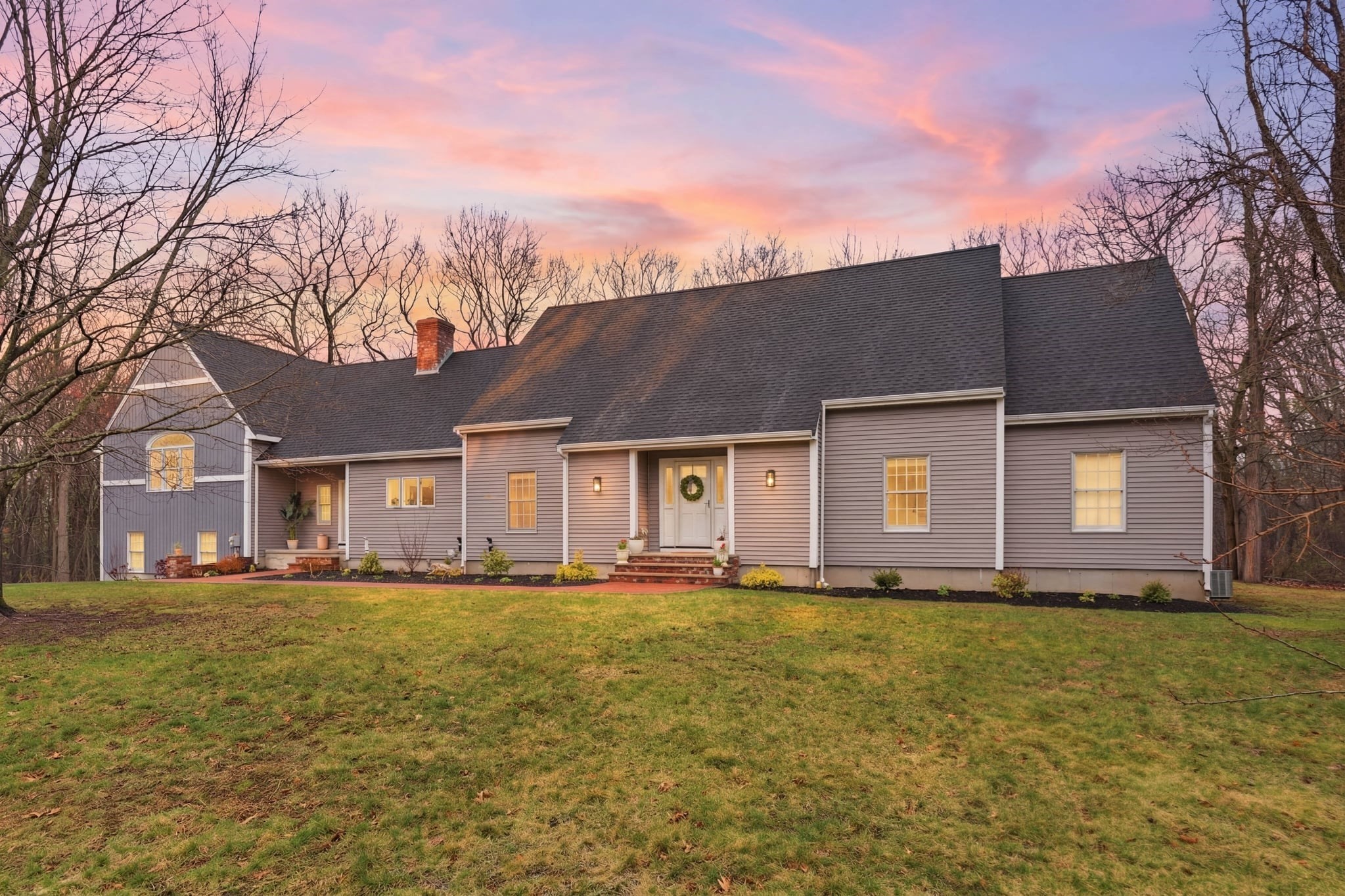 30 Anne Rd, North Andover, MA 01845