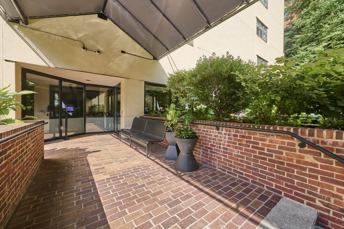 33 Sleeper Street Unit 603, Seaport, Boston, MA 02210 - Image 15