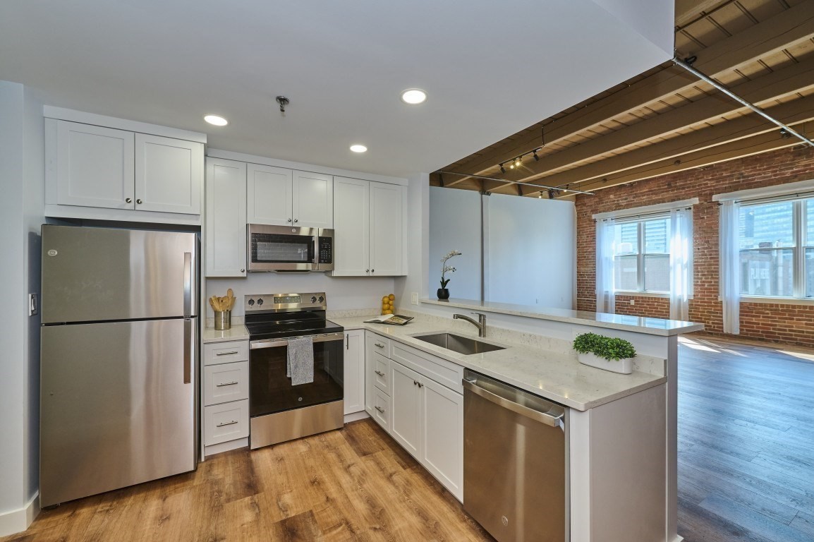 33 Sleeper Street Unit 603, Seaport, Boston, MA 02210 - Image 4