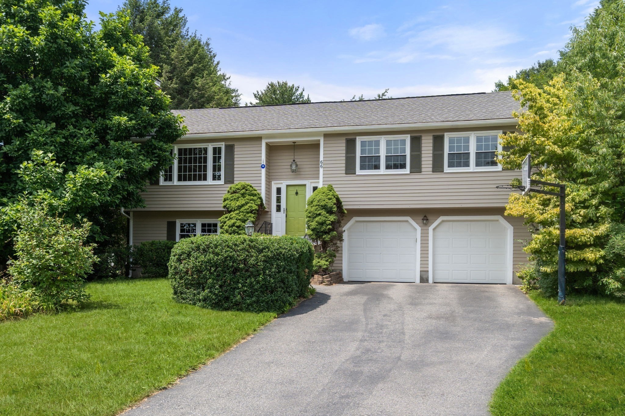 66 Indian Meadow Dr, Northborough, MA 01532