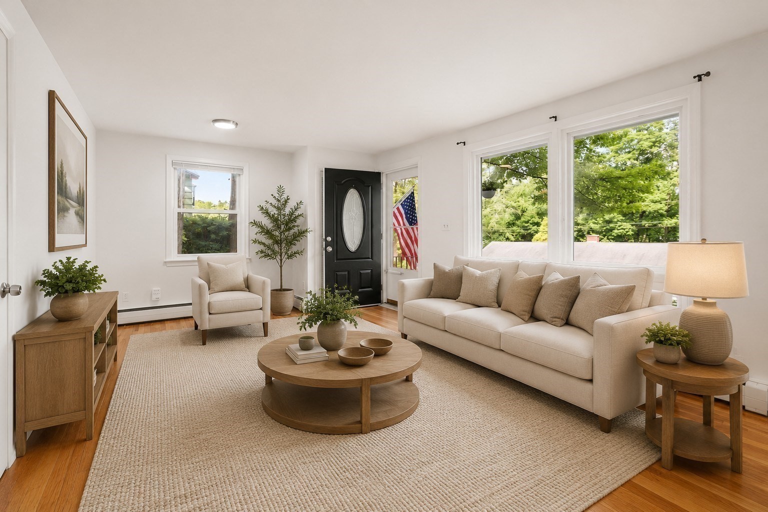 25 Pinedale St, Southbridge, MA 01550