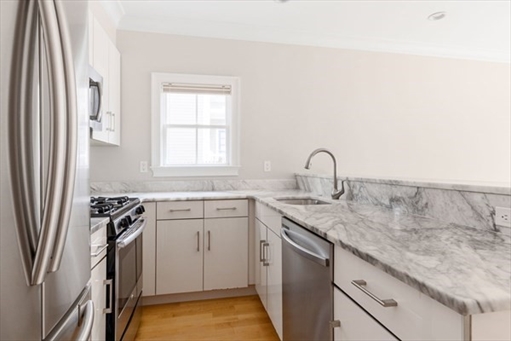 9 Sheridan, Apt 1