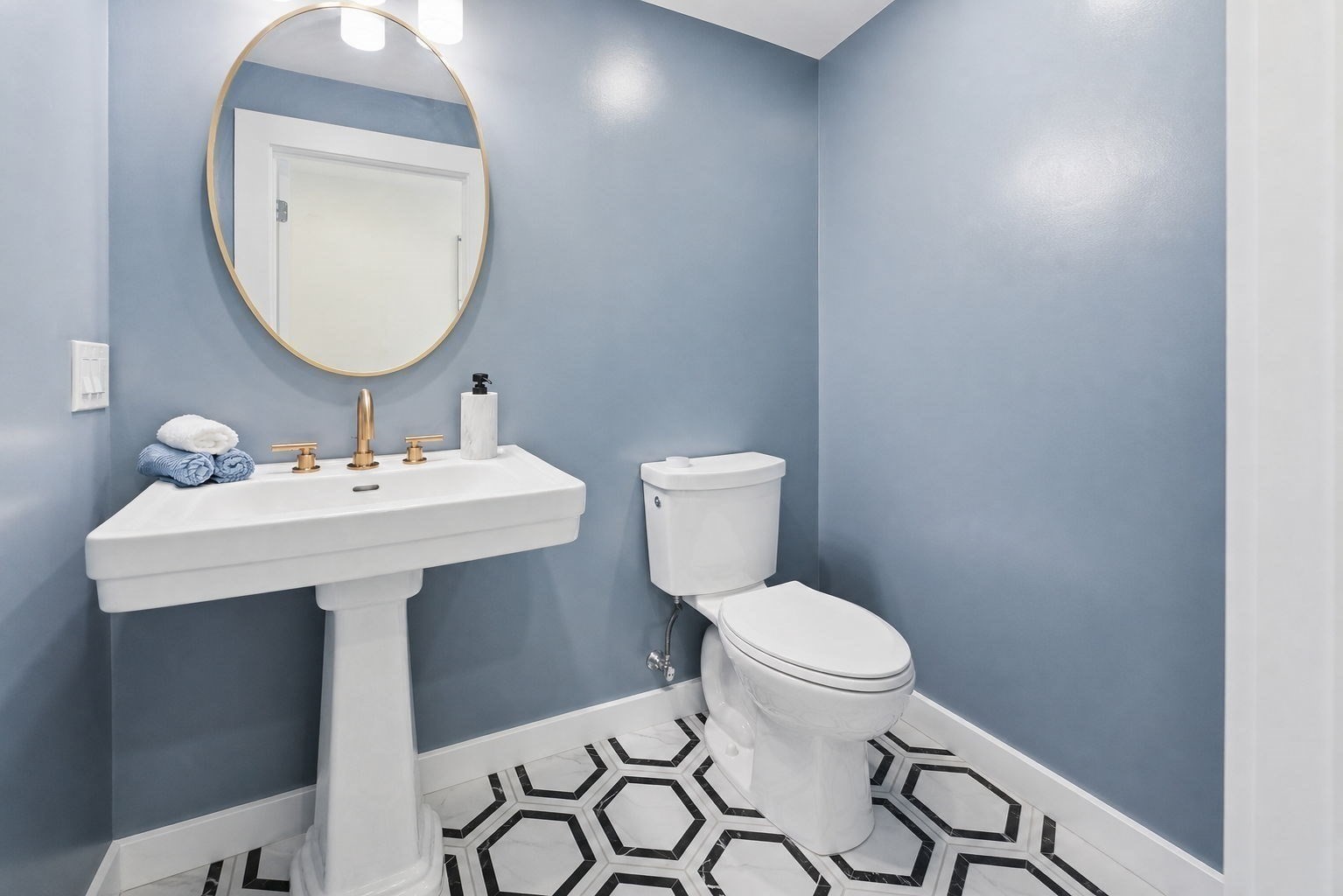 8 Pemberton Rd, Wayland, MA 01778 - Image 20