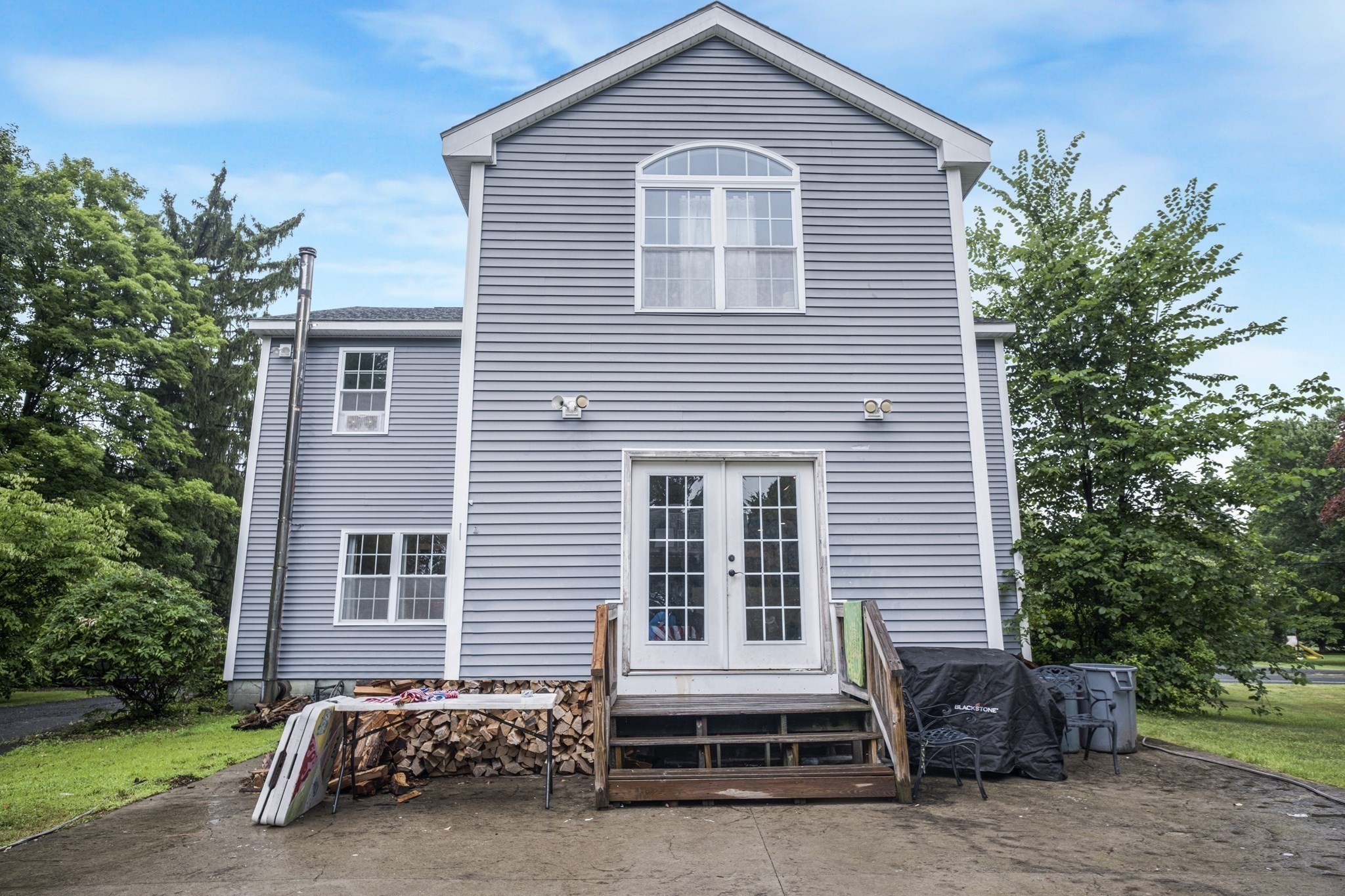 475 Somers, East Longmeadow, MA 01028