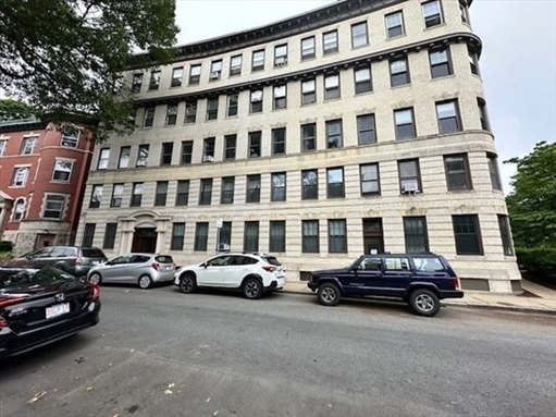 5 Breamore Rd, Apt R