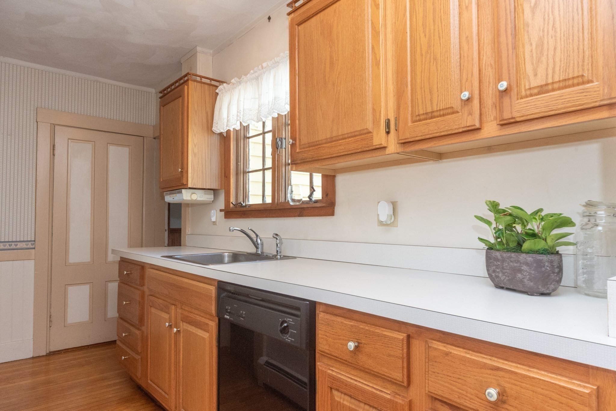252 Water St, Clinton, MA 01510 - Image 9