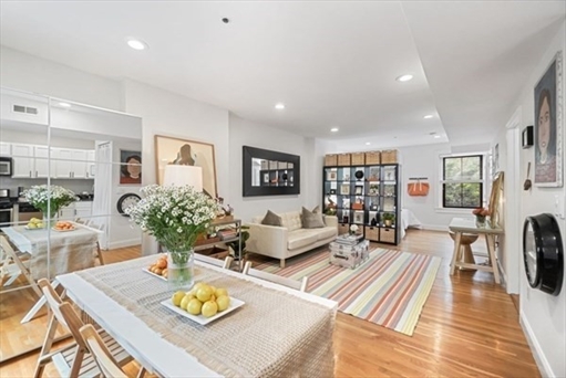 11-C Waltham St, Apt 3