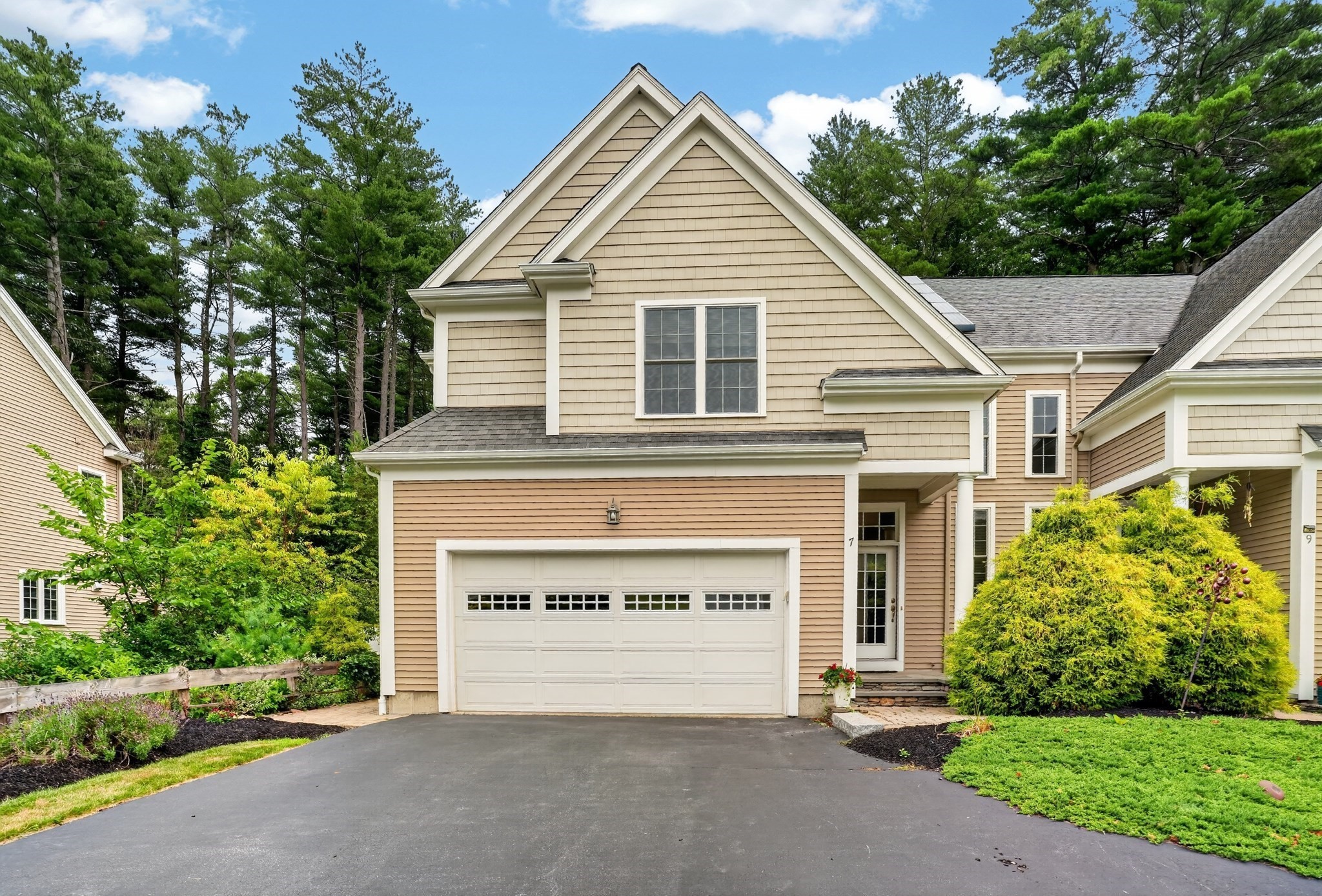 7 Cyrus Way Unit 7, Northborough, MA 01532