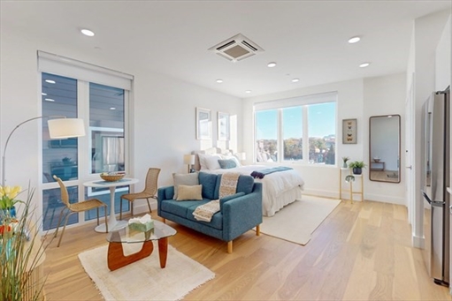 38-402 Hitchborn St, Apt Furnished