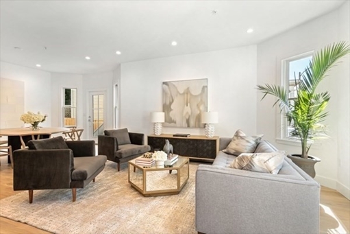 27 Saxton, Apt 1