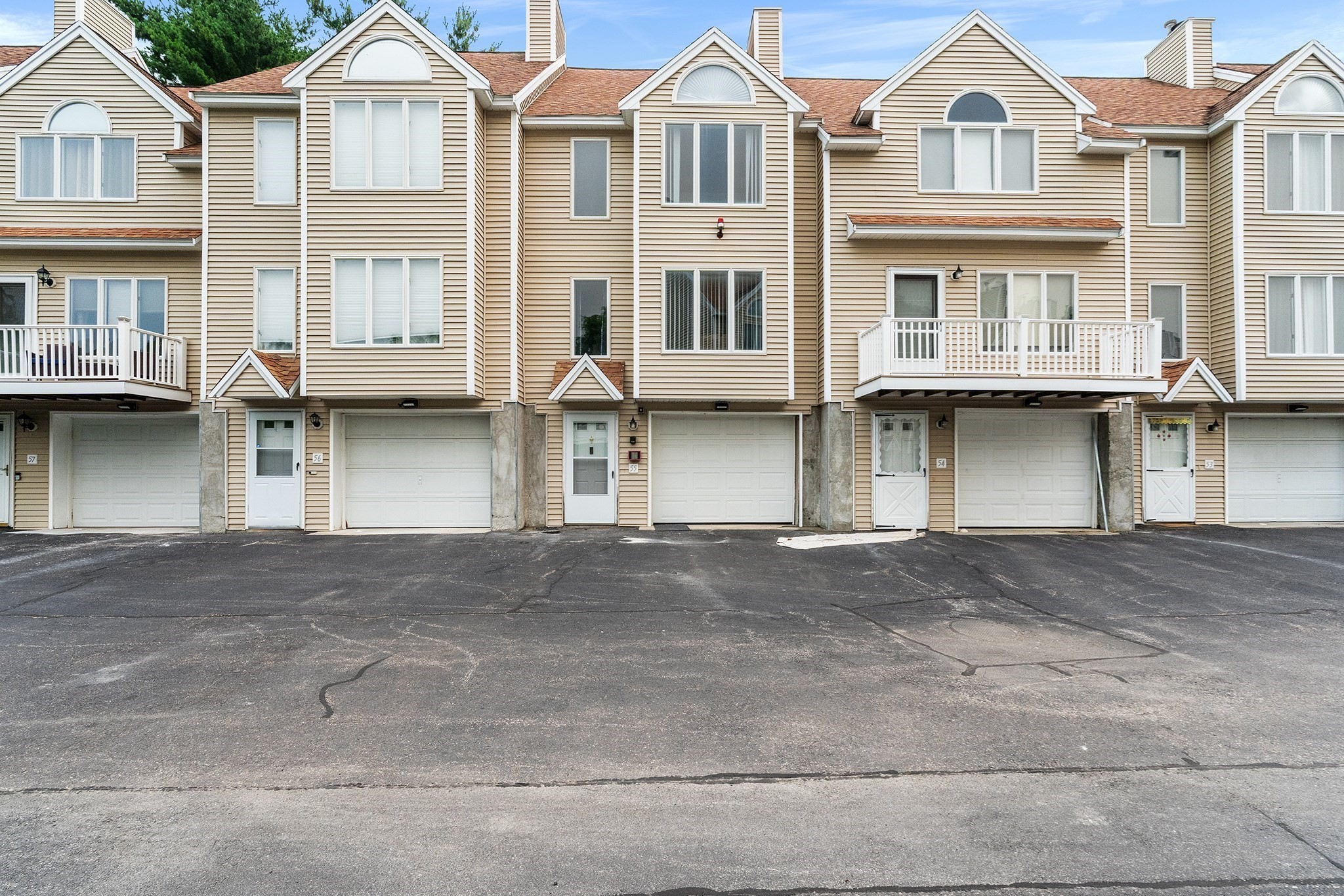 25 Tobey Rd Unit 55, Dracut, MA 01826