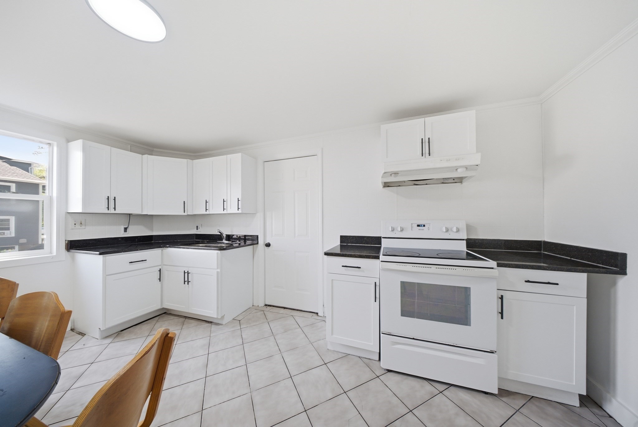 13 Hilton St, Framingham, MA 01702 - Image 18