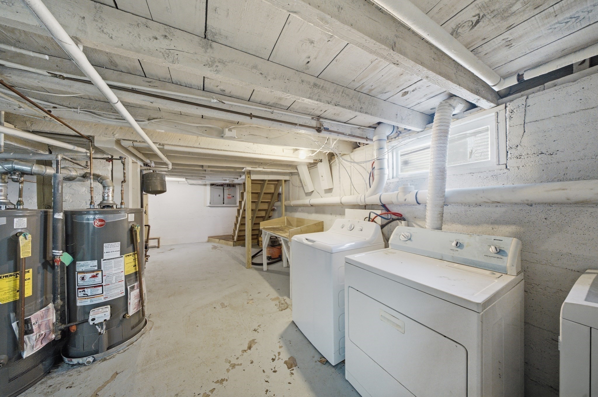 13 Hilton St, Framingham, MA 01702 - Image 33