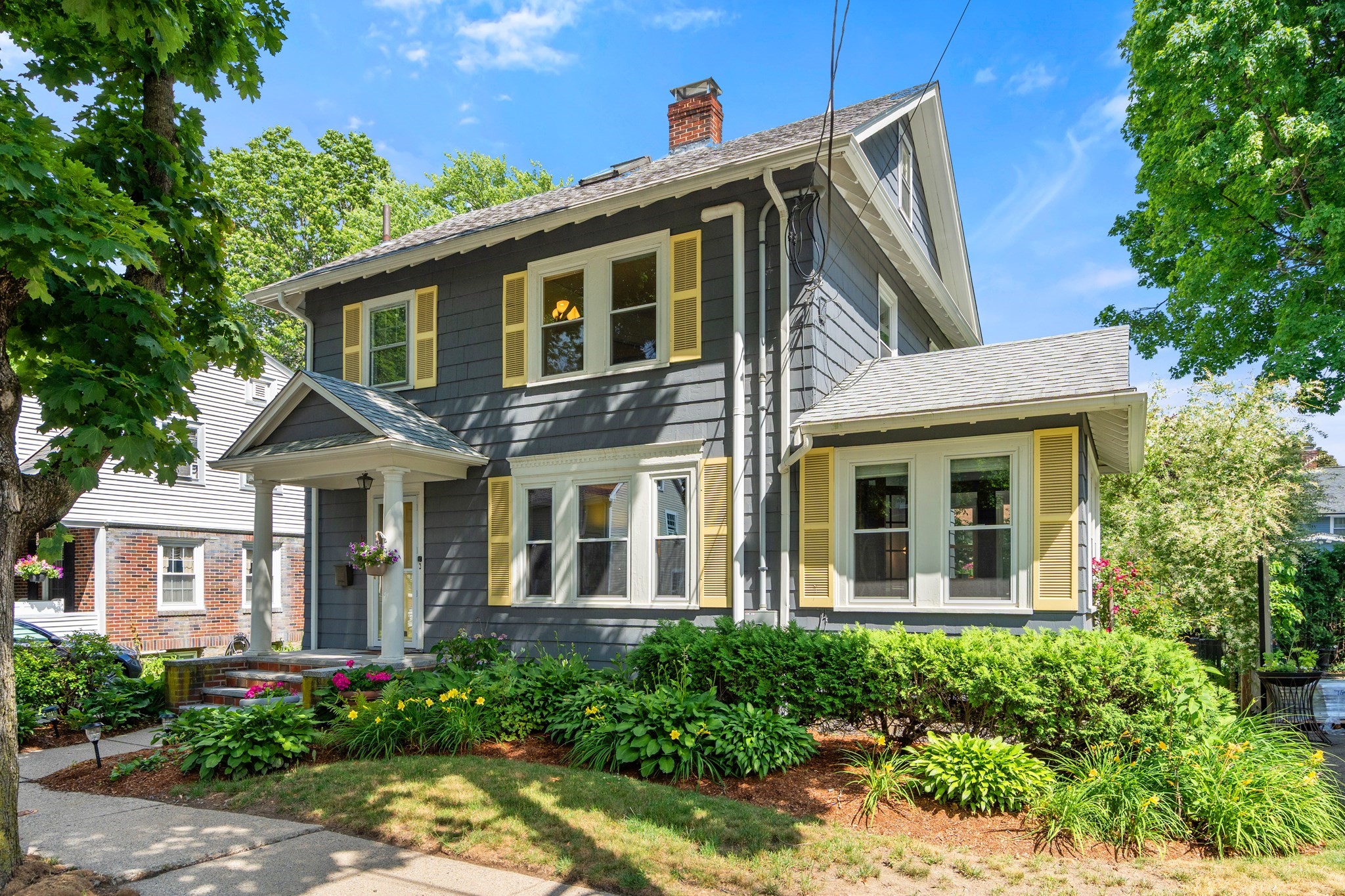 12 Rustic Road, Boston - West Roxbury, MA 02132