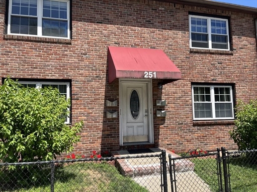 251 Faneuil, Apt 3