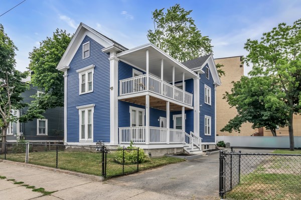 15 Hanover St, Lynn, MA 01902