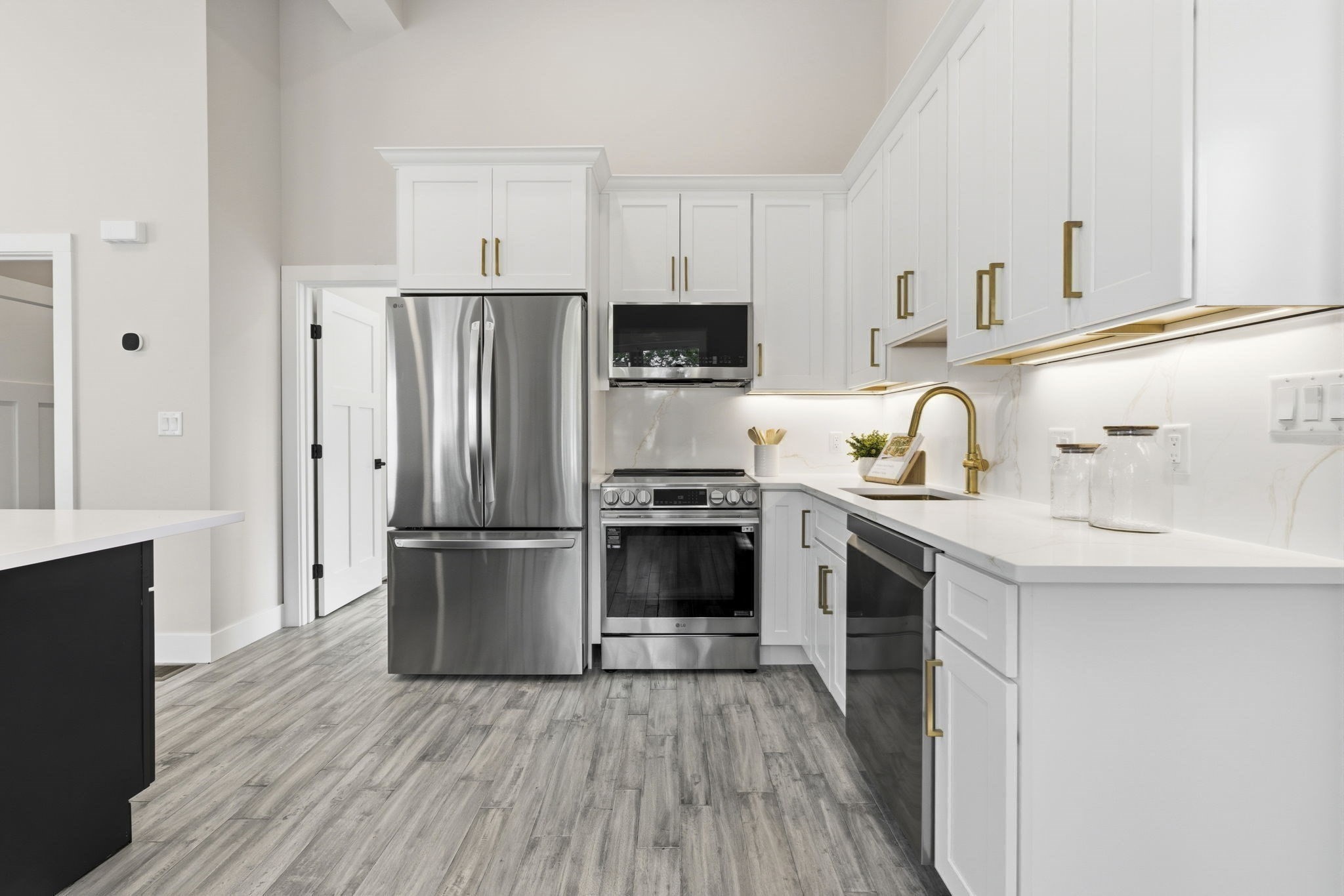 35 Miller Ave, Framingham, MA 01702 - Image 24