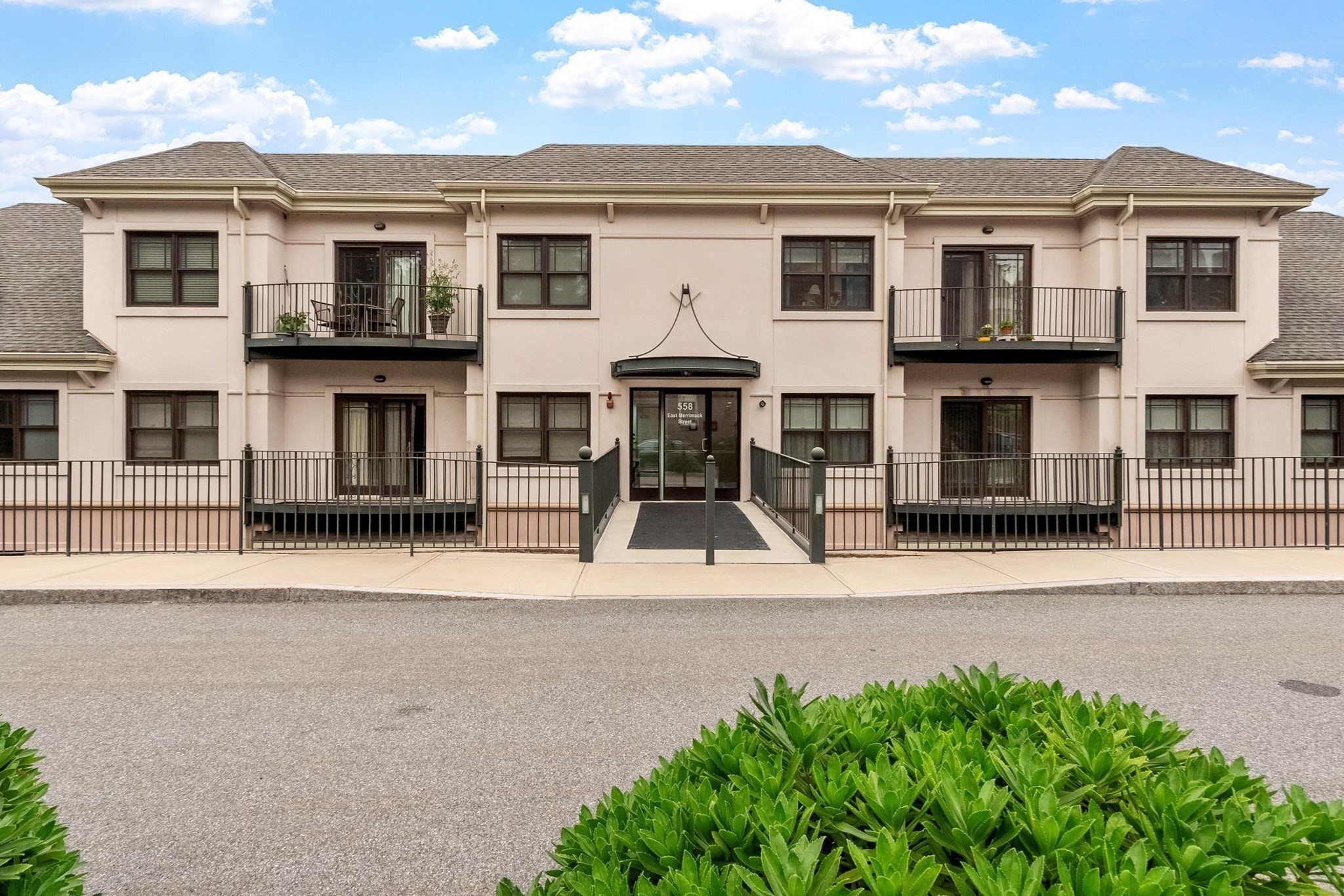 558 E Merrimack St Unit 34, Lowell, MA 01852