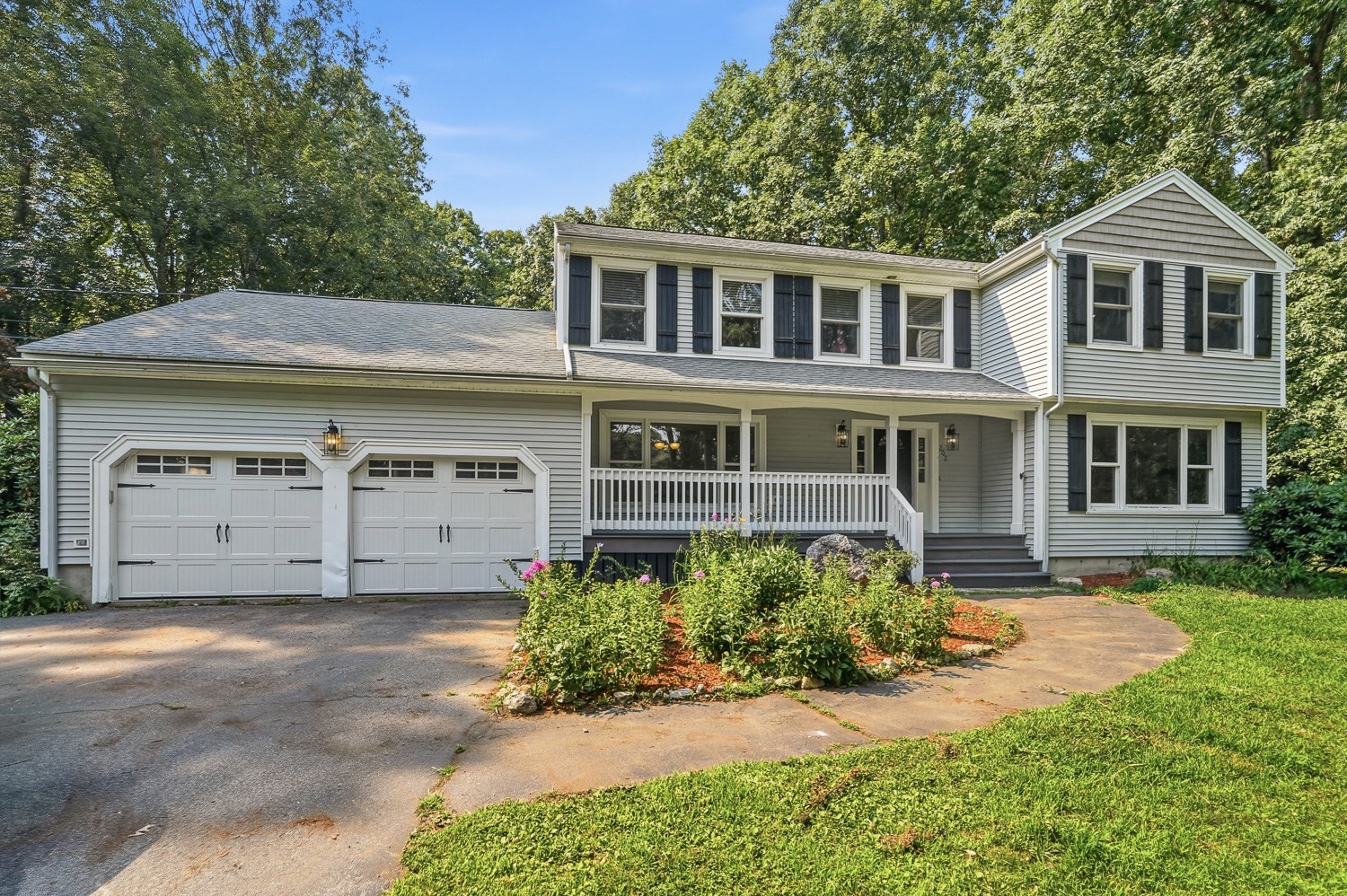 202 Baldwin St, Leicester, MA 01524