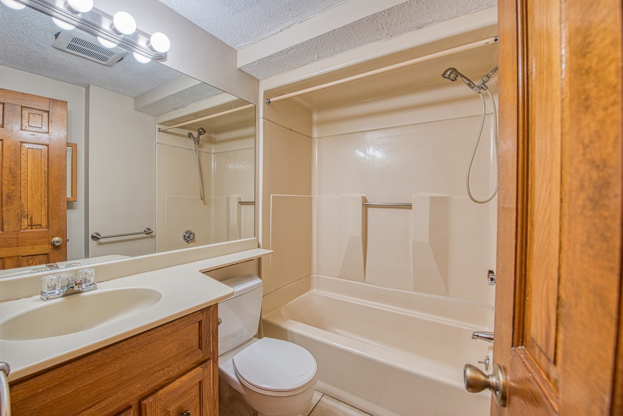 32 Grove Unit 1, West End, Boston, MA 02114 - Image 6