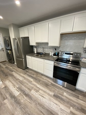 9 Oxford Street, Apt 1