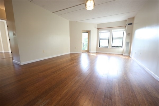 14 Heron St., Apt 410